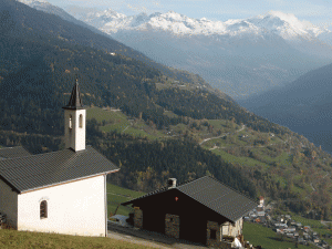 Gite-Ecombelles-Chapelle-randonnee-enfants