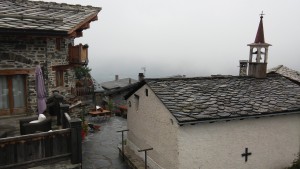 au-chalet-brumes-matinales-ecombelles
