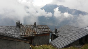 hauteville-toitures-neige-ecombelles